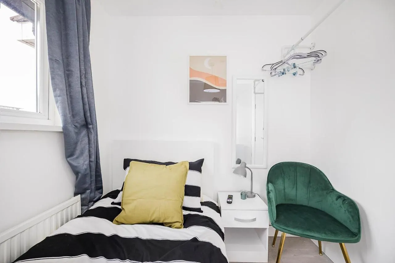 Guest house Verv London Stratford